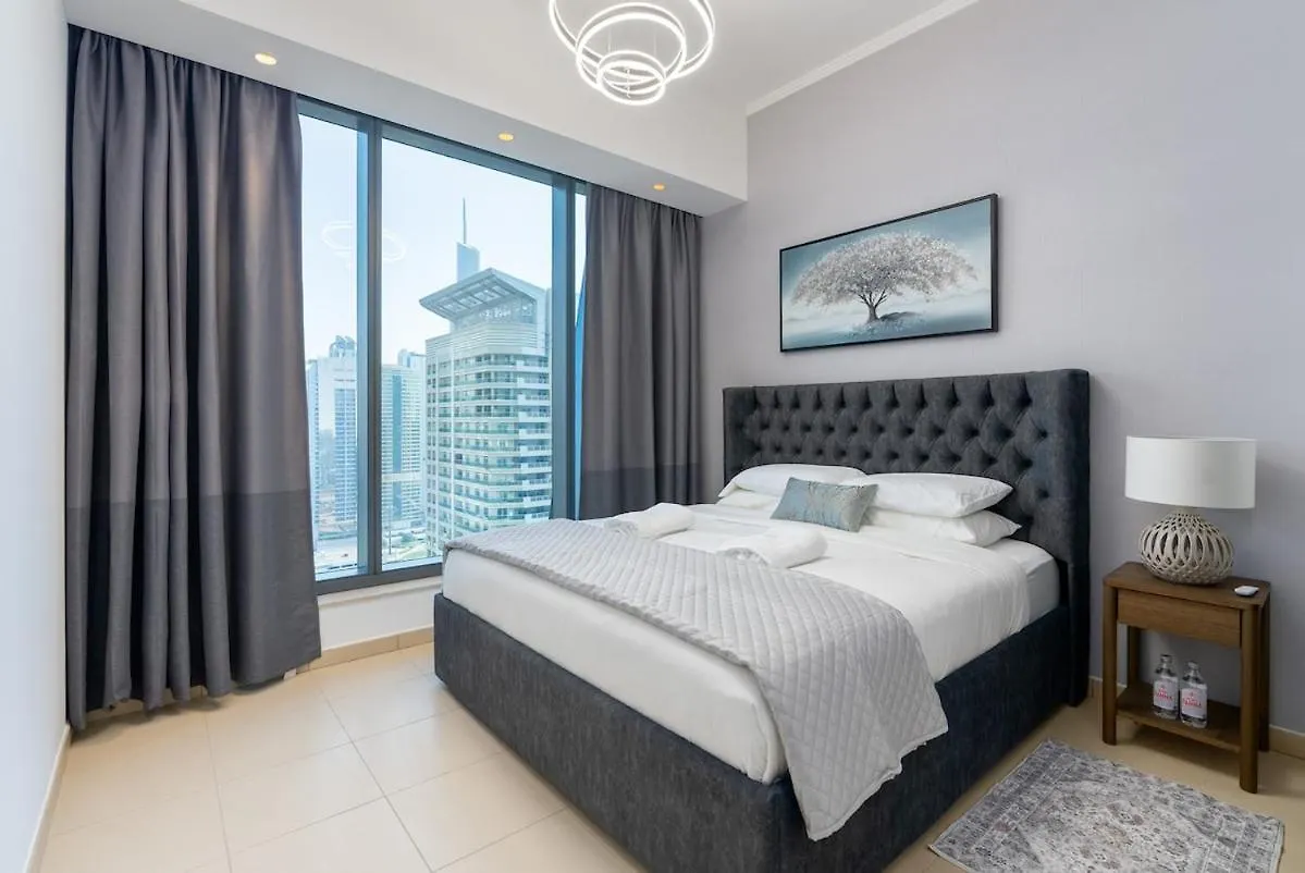 Silverene Tower - One Bedroom By Home Of Choice Dubai