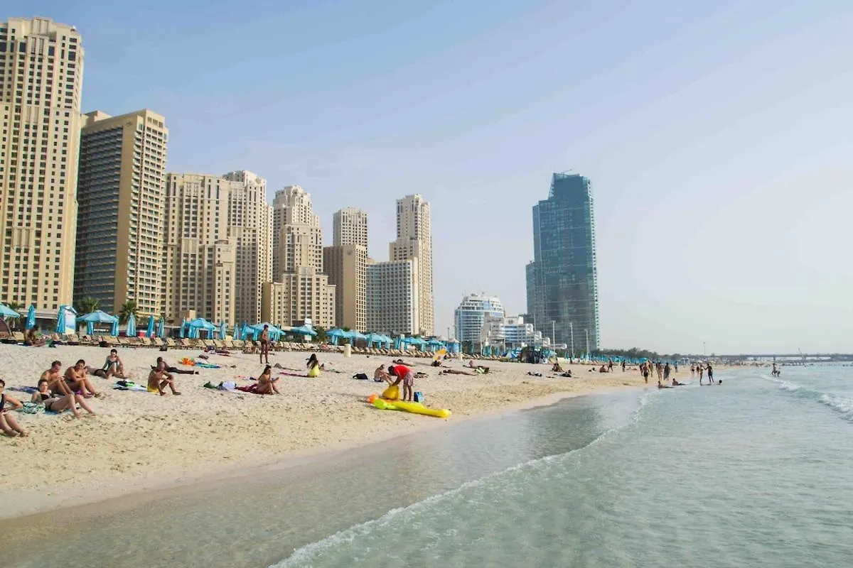 Silverene Tower - One Bedroom By Home Of Choice Dubai Apartment