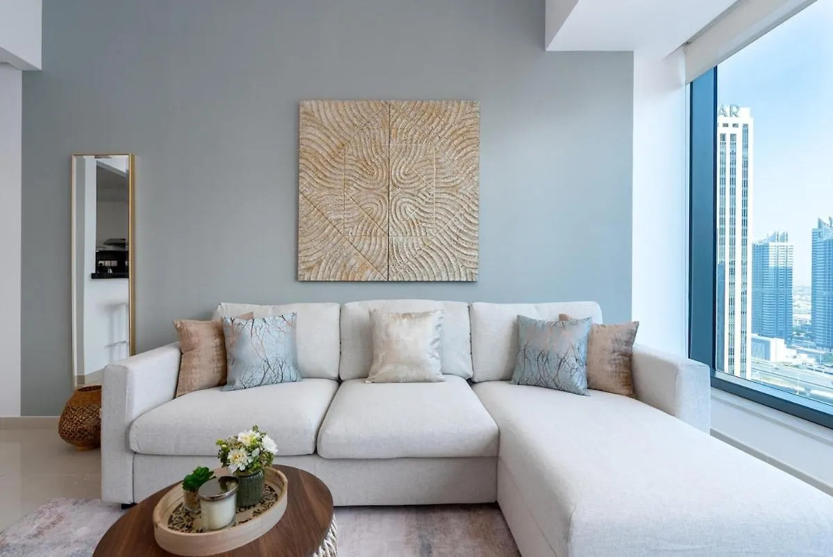 Silverene Tower - One Bedroom By Home Of Choice Dubaj